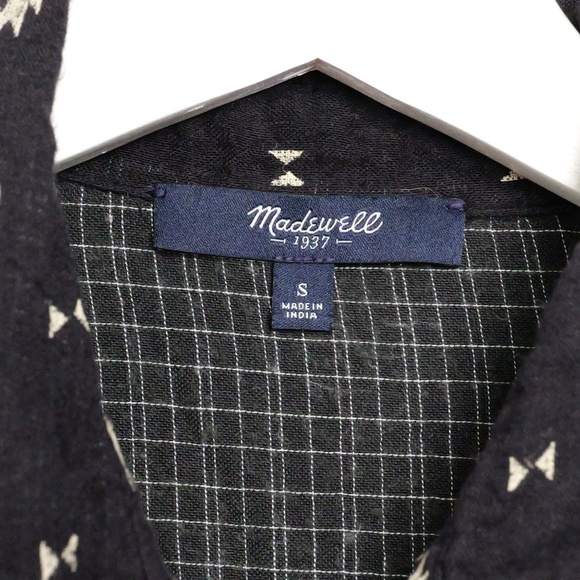 Madewell Cotton button up size small - Picture 3 of 6